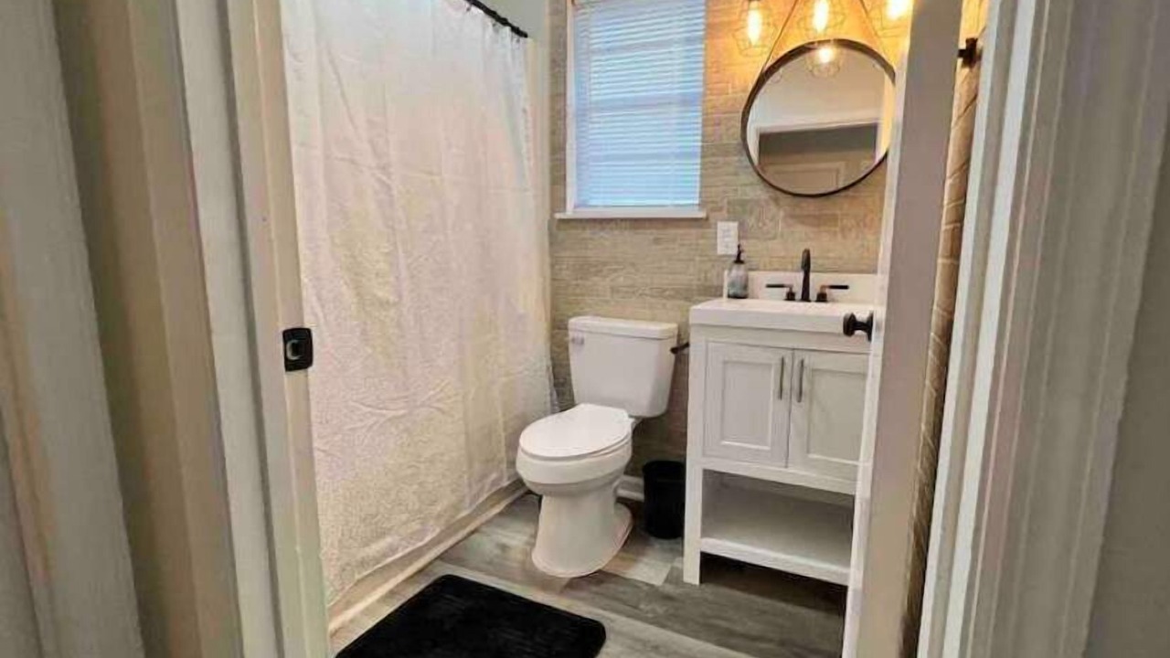 Photo of Bathroom in Pooler