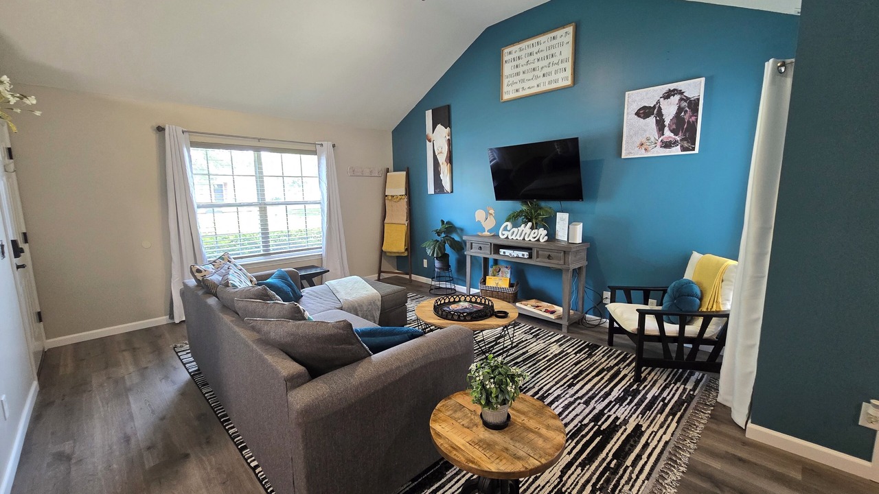 Photo of Livingroom in Pooler