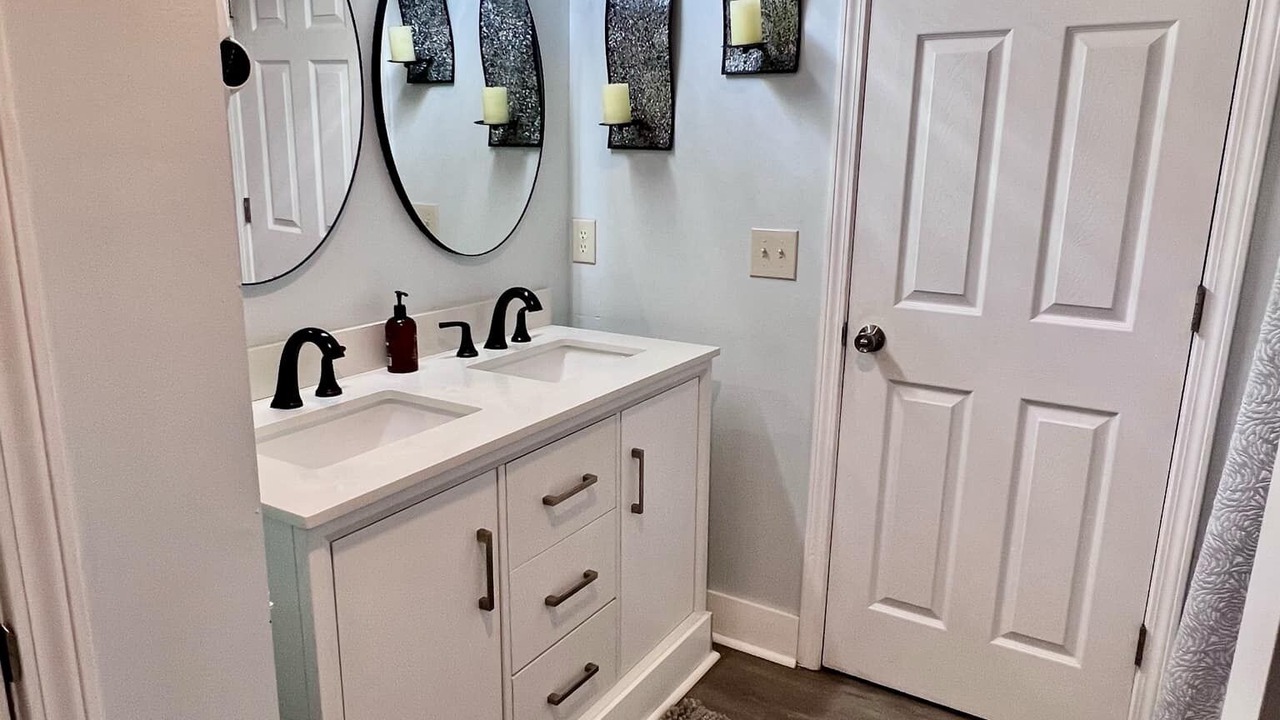 Photo of Bathroom in Pooler