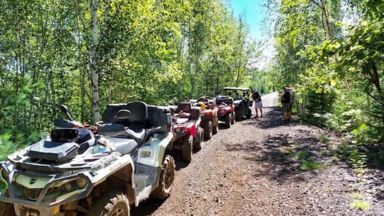 Photo of Others in Chisholm