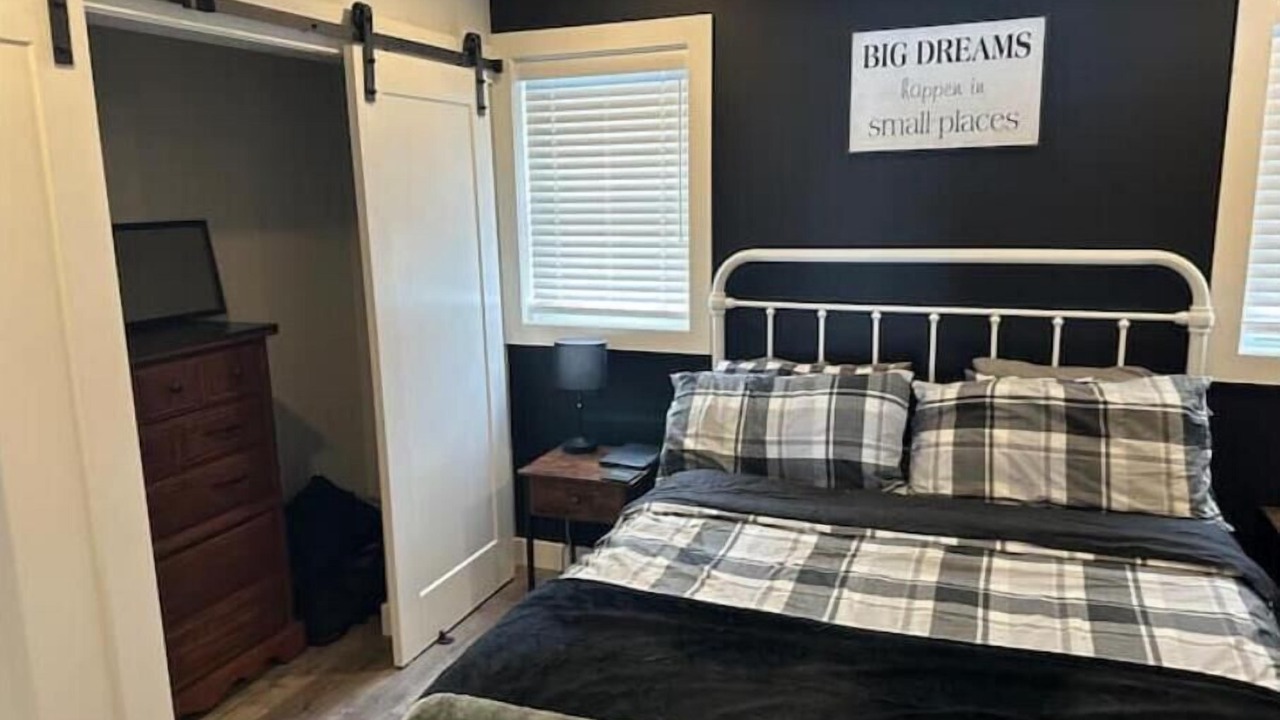 Photo of Bedroom in Chisholm