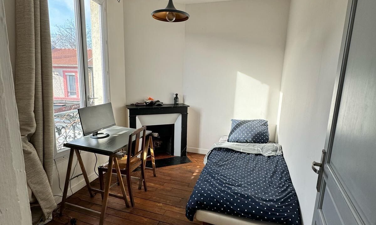 Photo of Bedroom in Saint-Denis