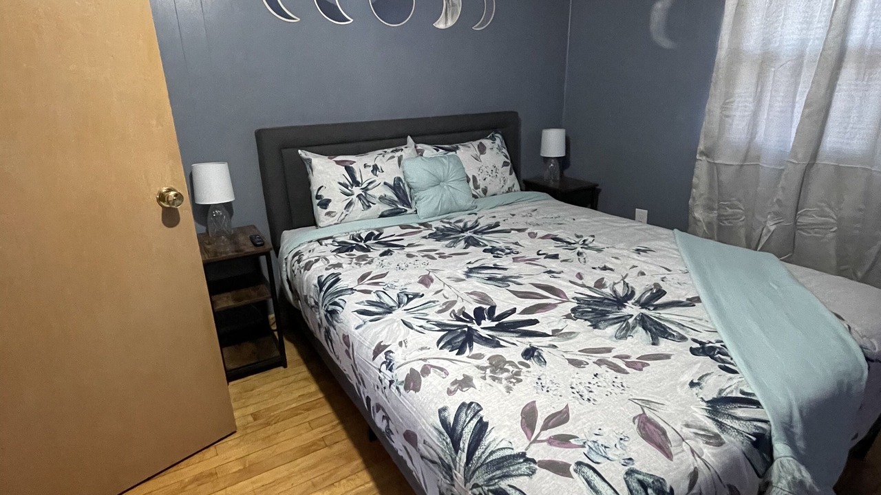 Photo of Bedroom in Hibbing