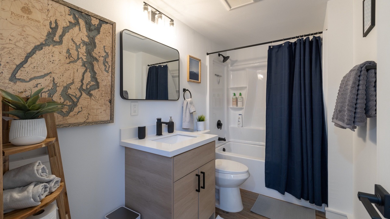 Photo of Bathroom in Arbor Heights