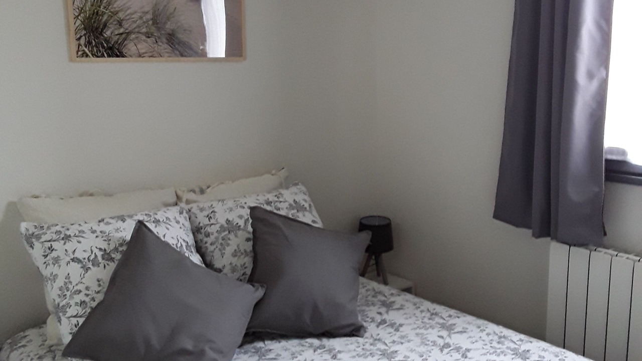 Photo of Bedroom in Ouistreham