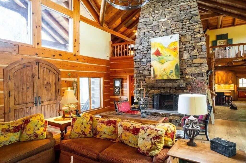 Photo of Livingroom in Wilburn