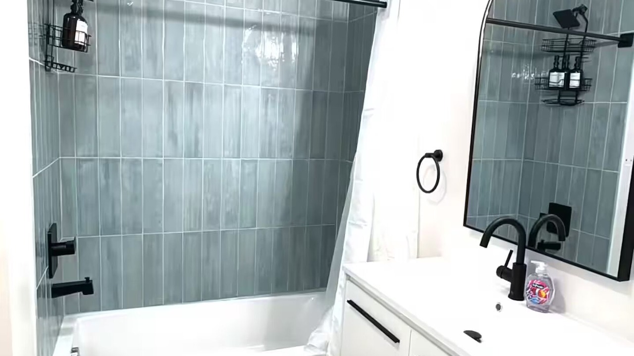 Photo of Bathroom in Tower Grove East