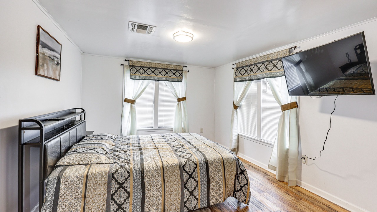 Photo of Bedroom in El Dorado