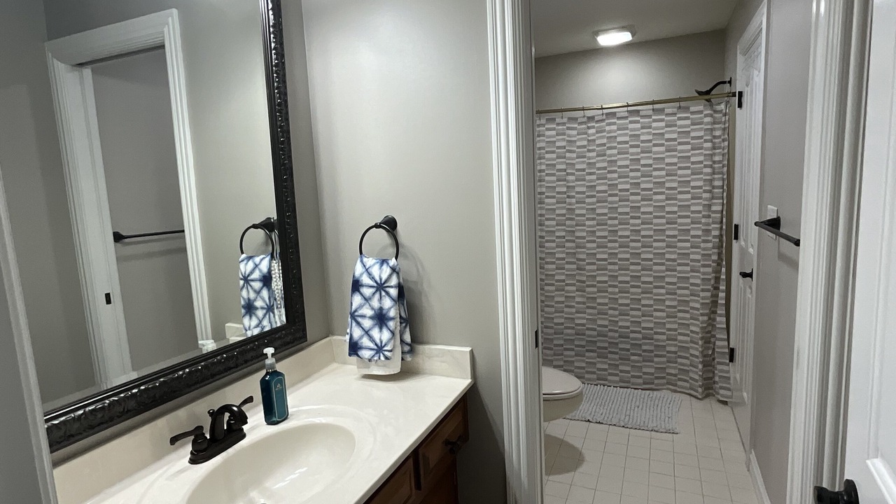 Photo of Bathroom in Lake Forest