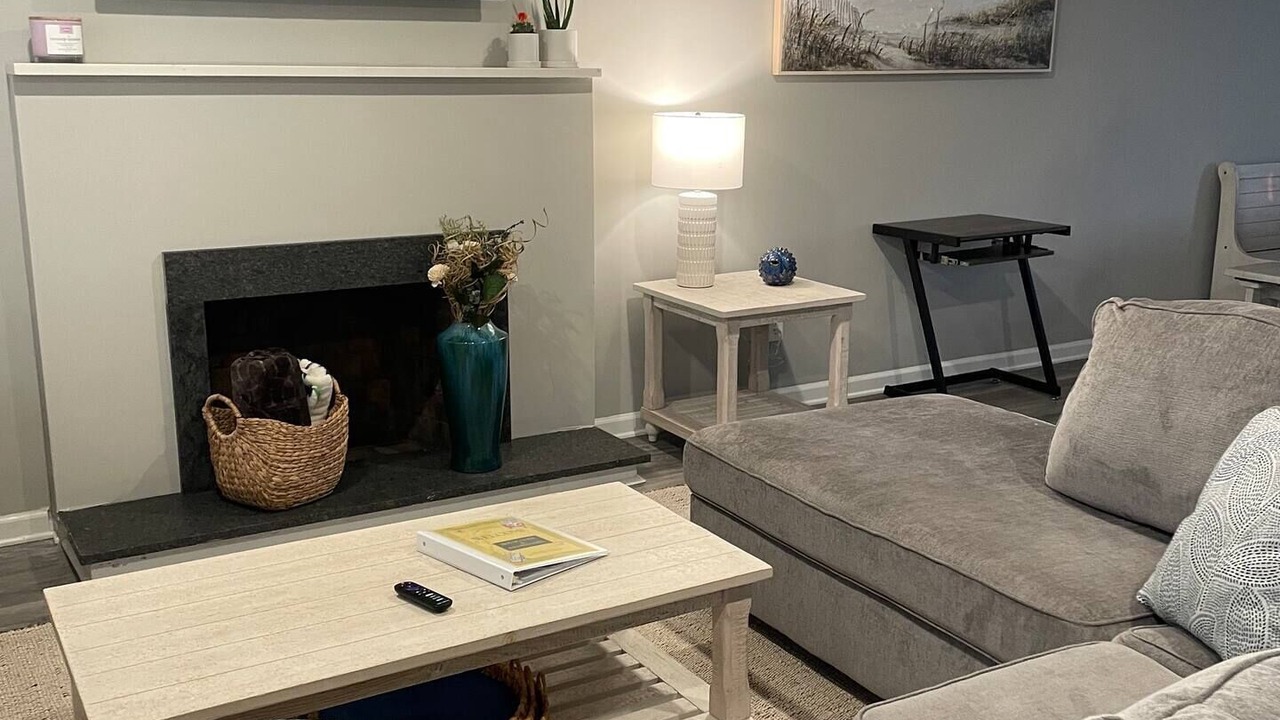 Photo of Livingroom in A-Zone