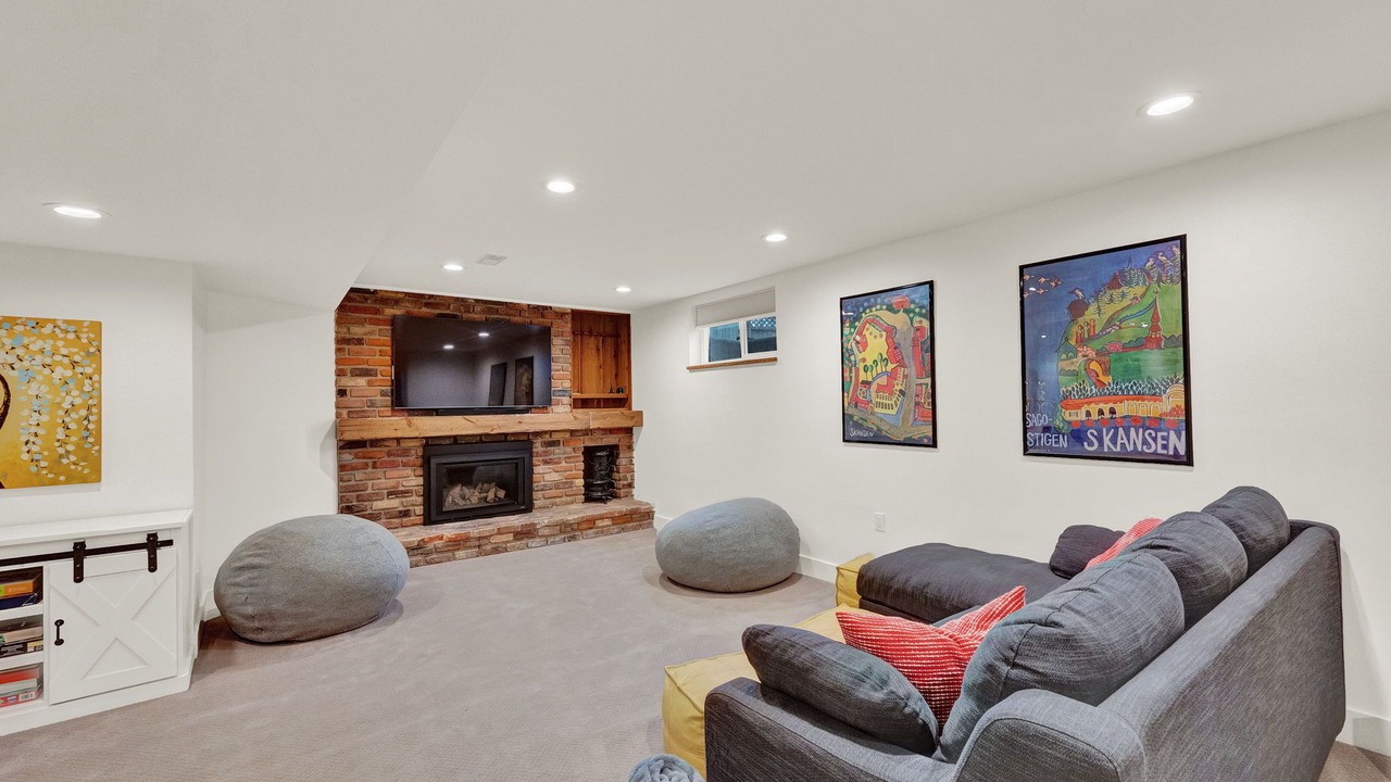 Photo of Livingroom in Canyon Rim