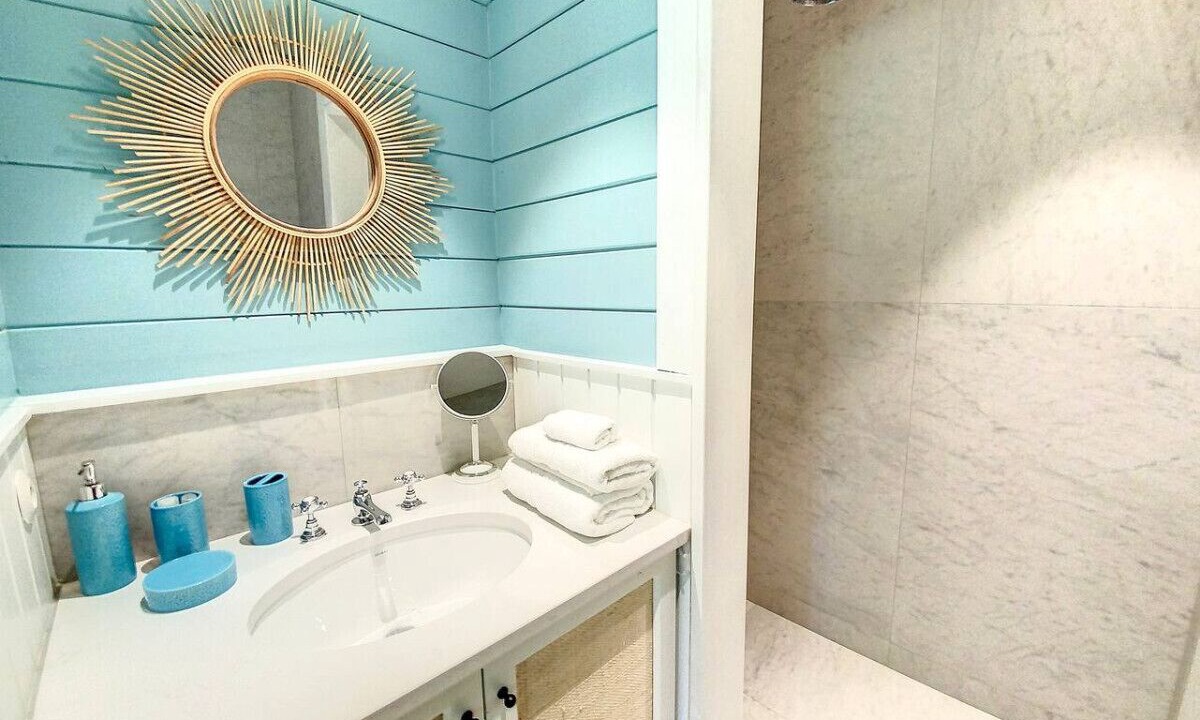 Photo of Bathroom in Cul de Sac