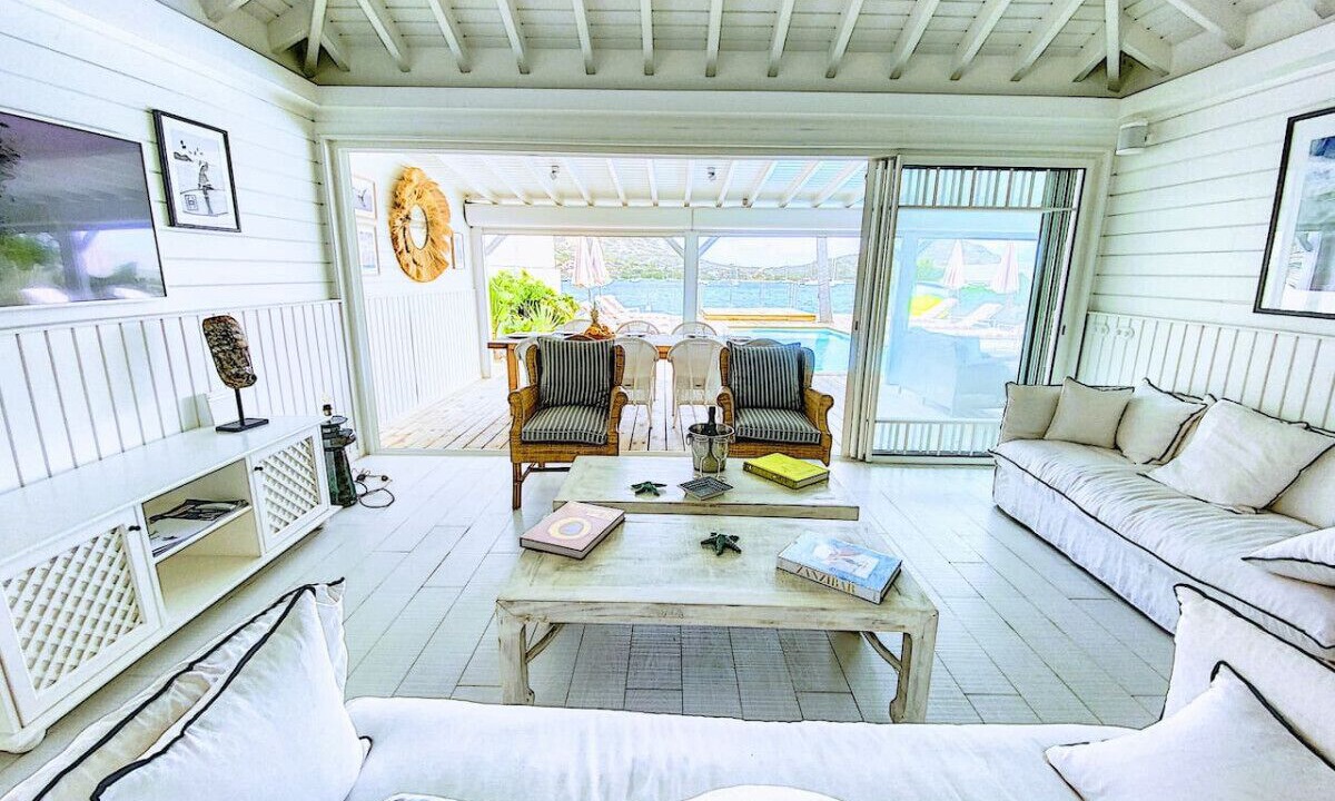 Photo of Livingroom in Cul de Sac