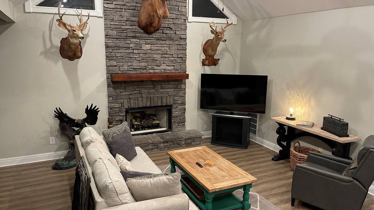 Photo of Livingroom in Canton