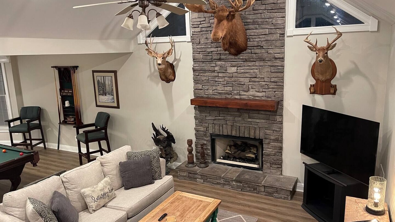 Photo of Livingroom in Canton