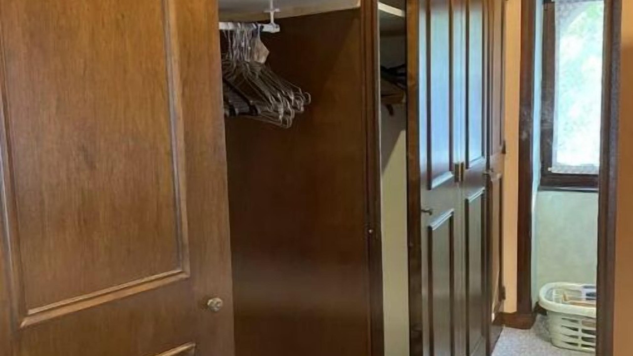 Photo of Others in Audes