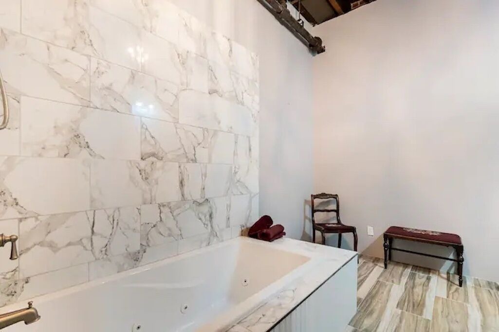 Photo of Bathroom in Downtown St. Louis