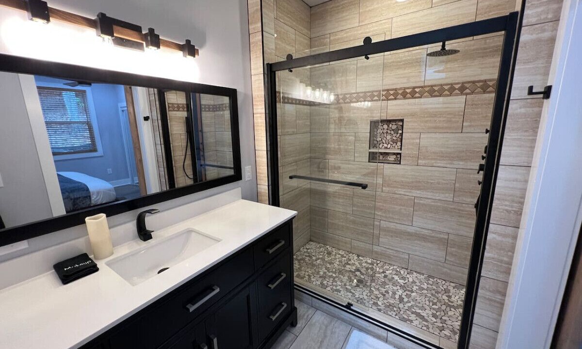 Photo of Bathroom in Seneca