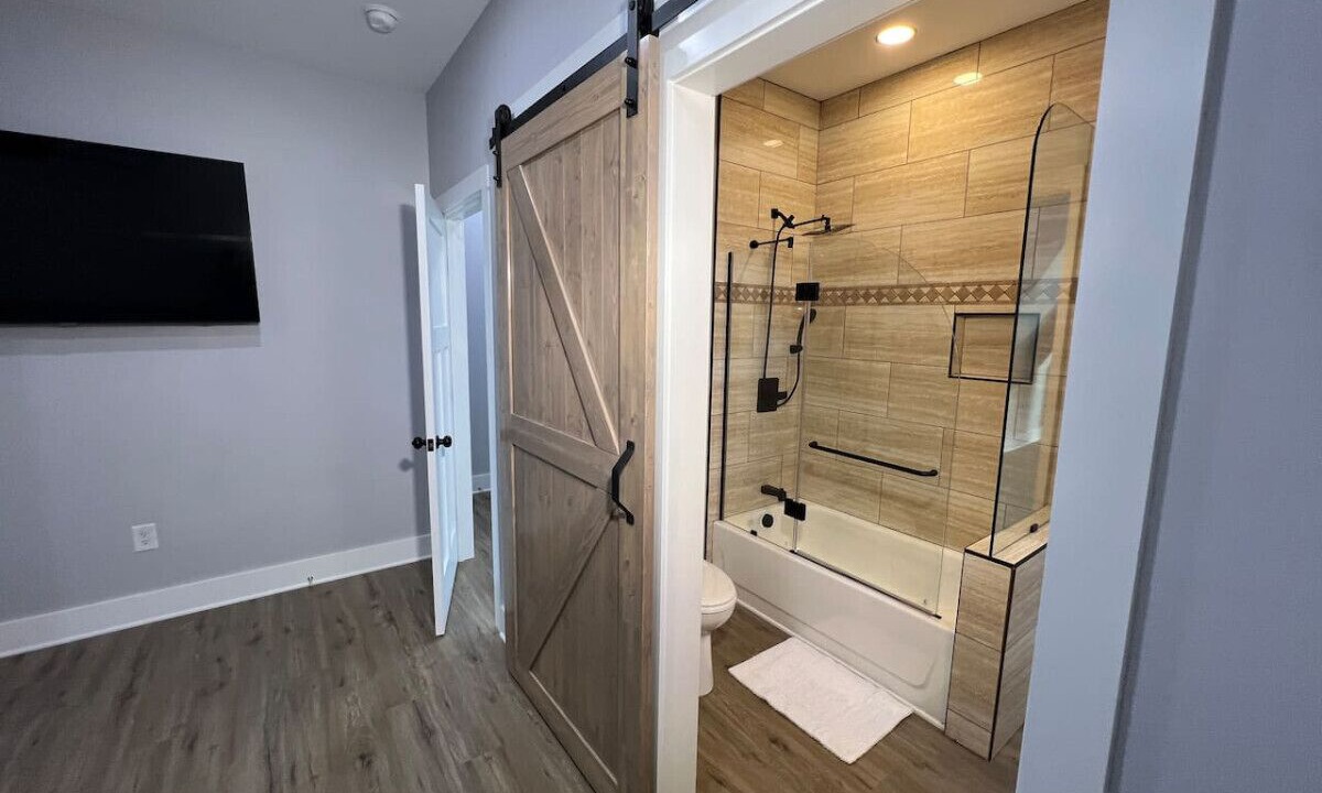 Photo of Bathroom in Seneca