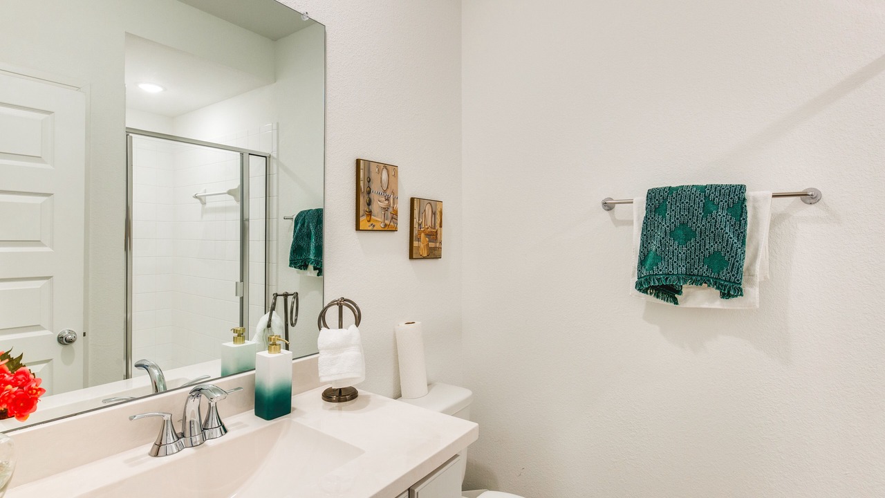 Photo of Bathroom in Royse City
