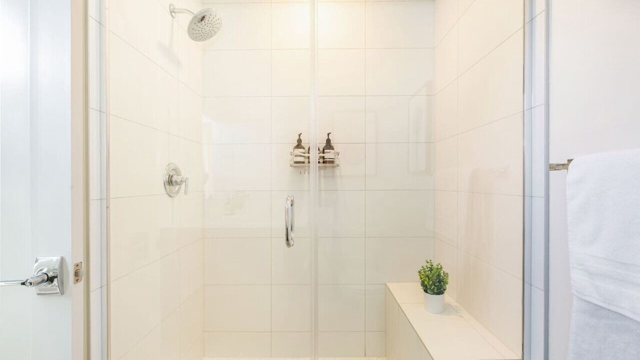 Photo of Bathroom in Broadway