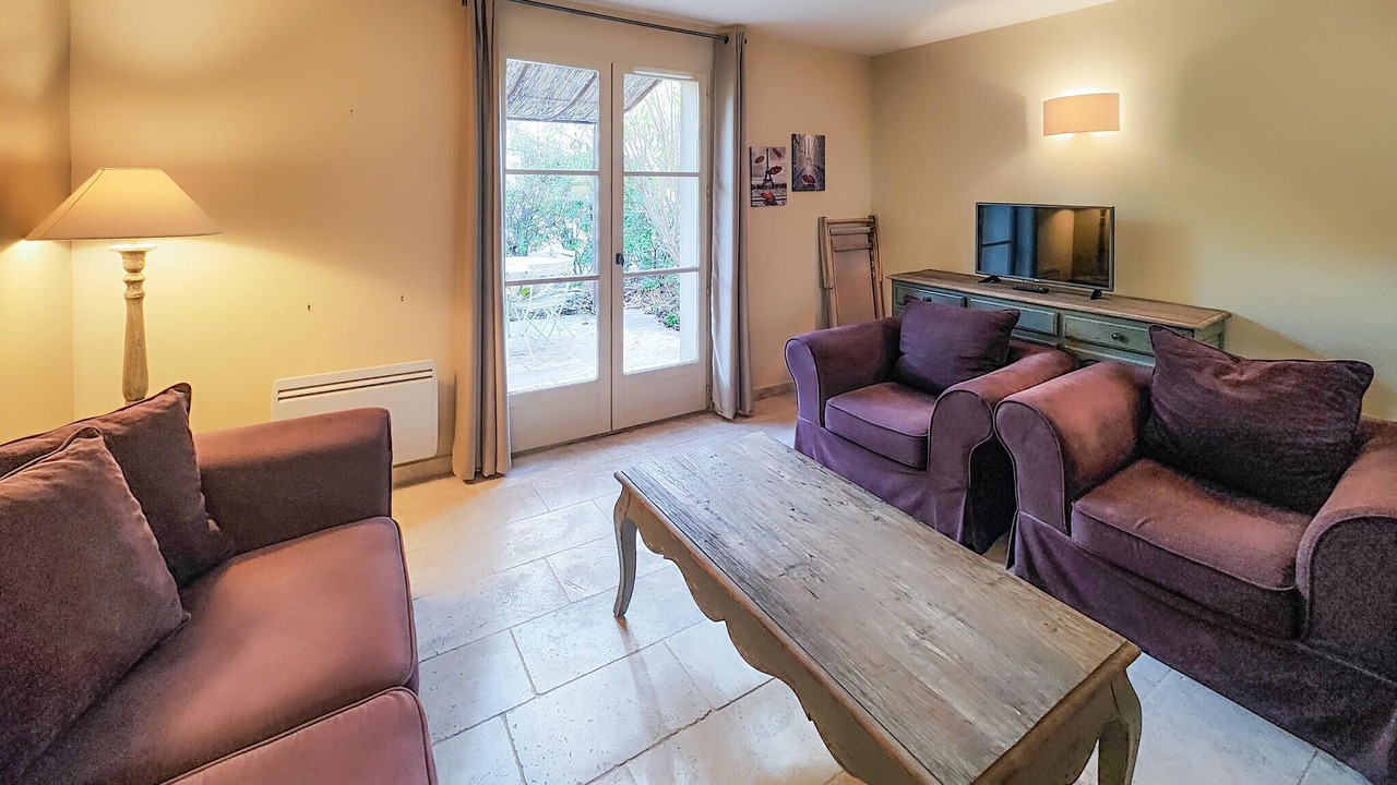 Photo of Bedroom in Saint-Laurent-de-la-Cabrerisse