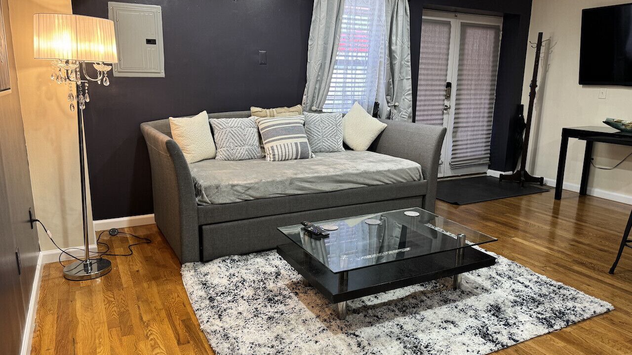 Photo of Bedroom in Union City