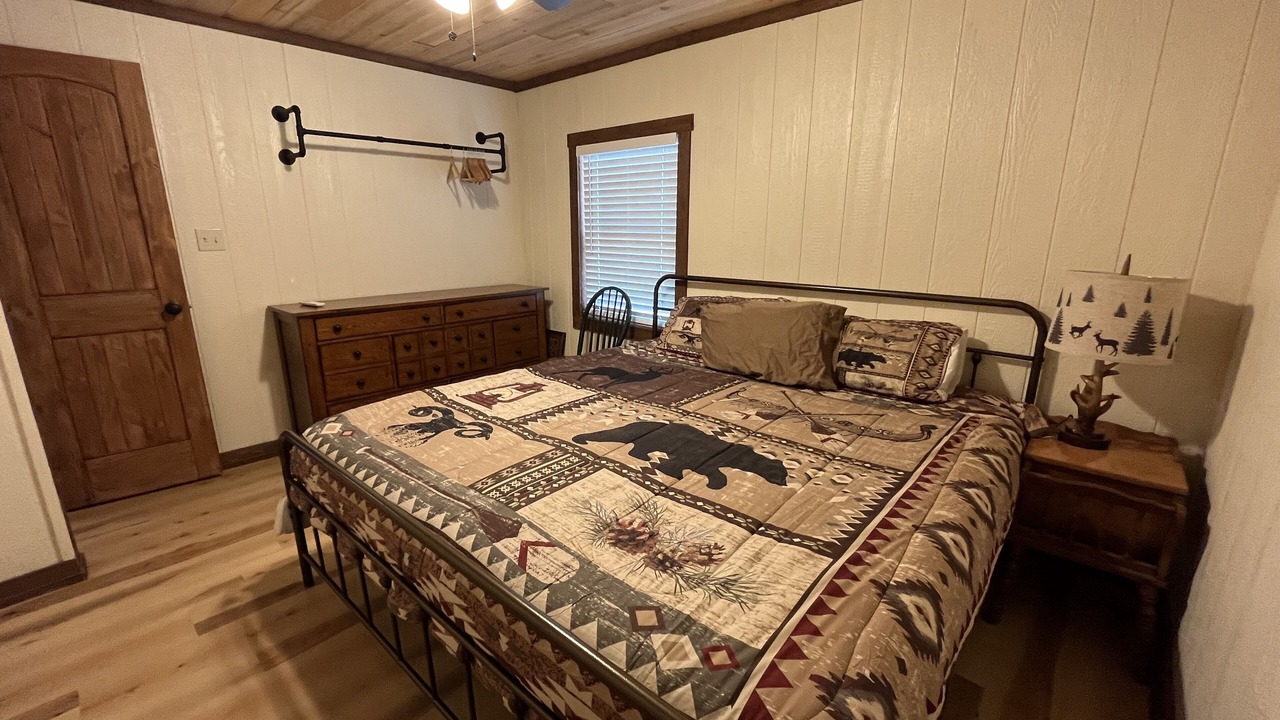 Photo of Bedroom in Burneyville