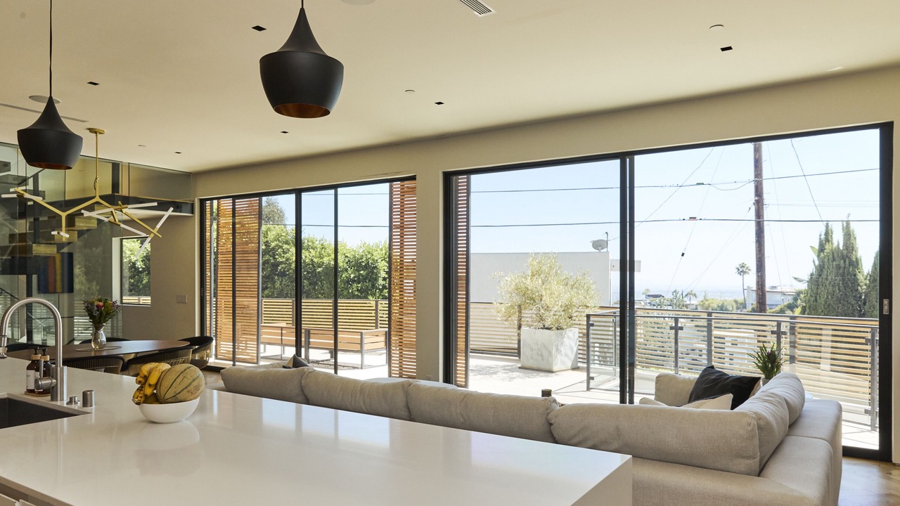 Photo of Livingroom in Hollywood Hills West