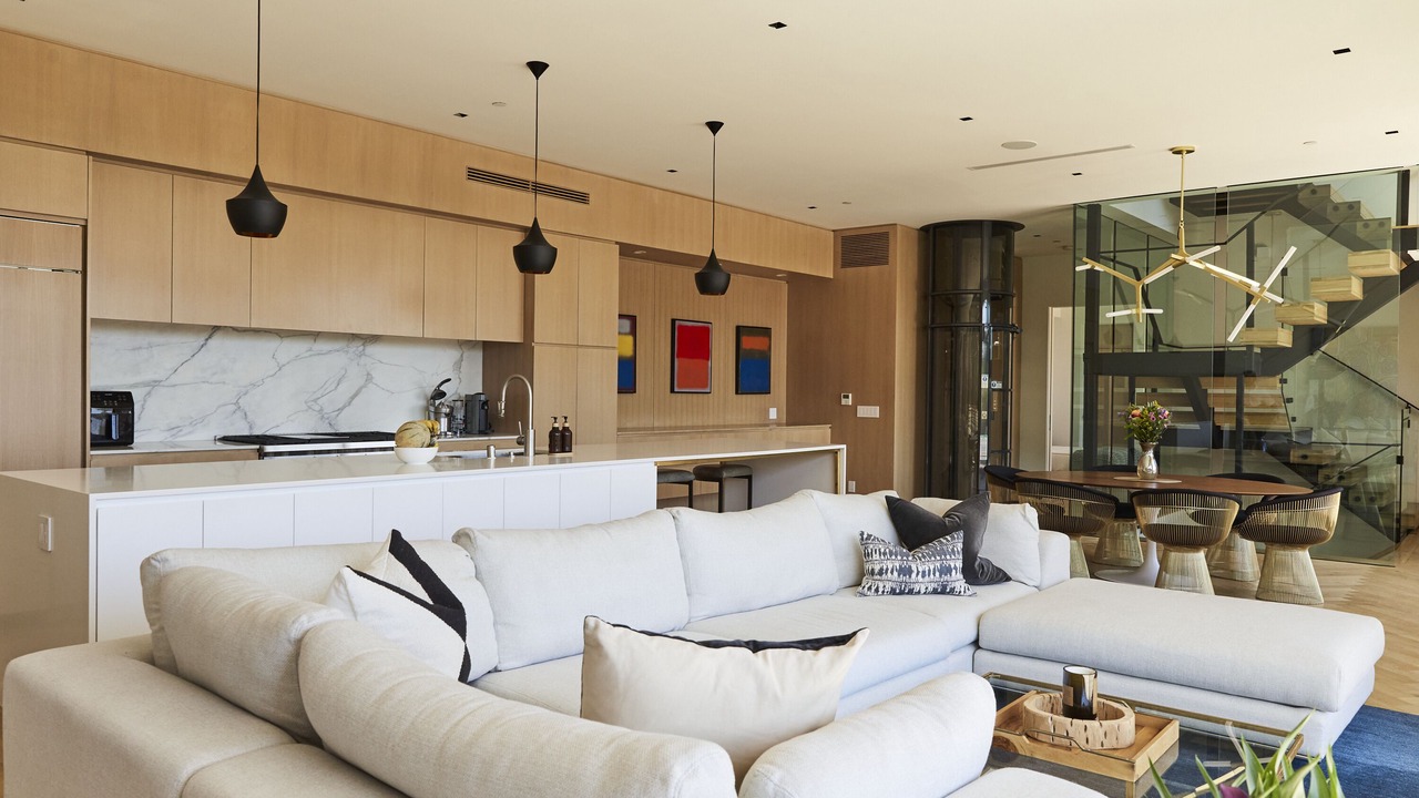 Photo of Livingroom in Hollywood Hills West