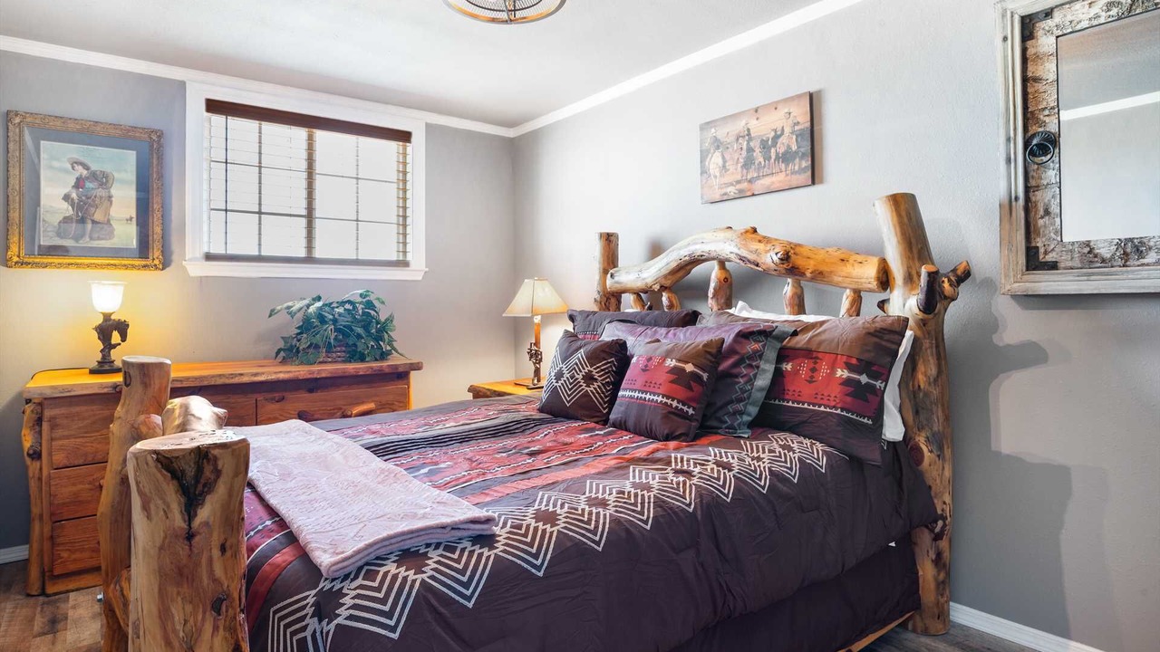 Photo of Bedroom in Bandera