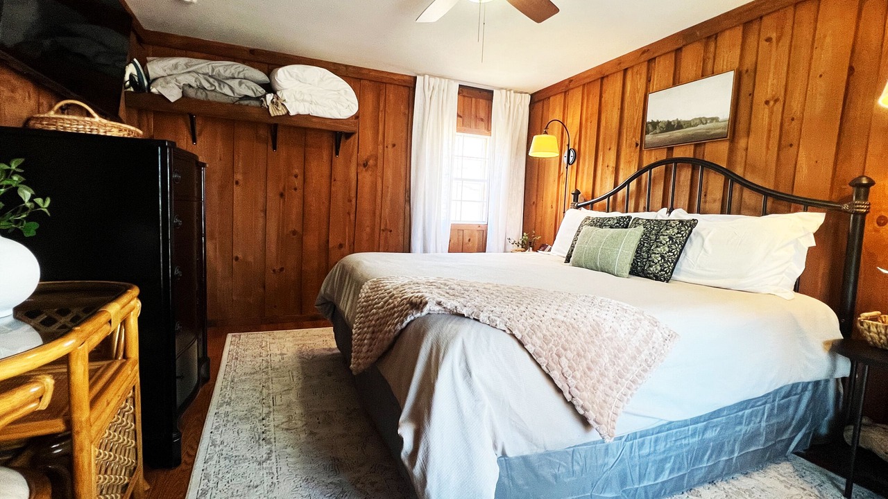 Photo of Bedroom in Murfreesboro