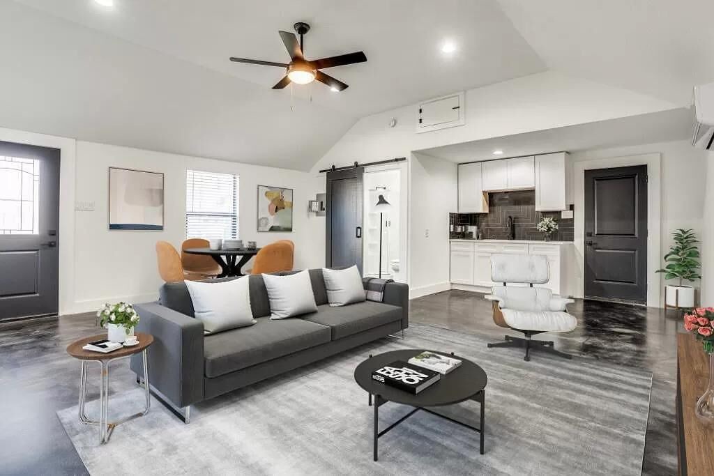 Photo of Livingroom in West San Antonio