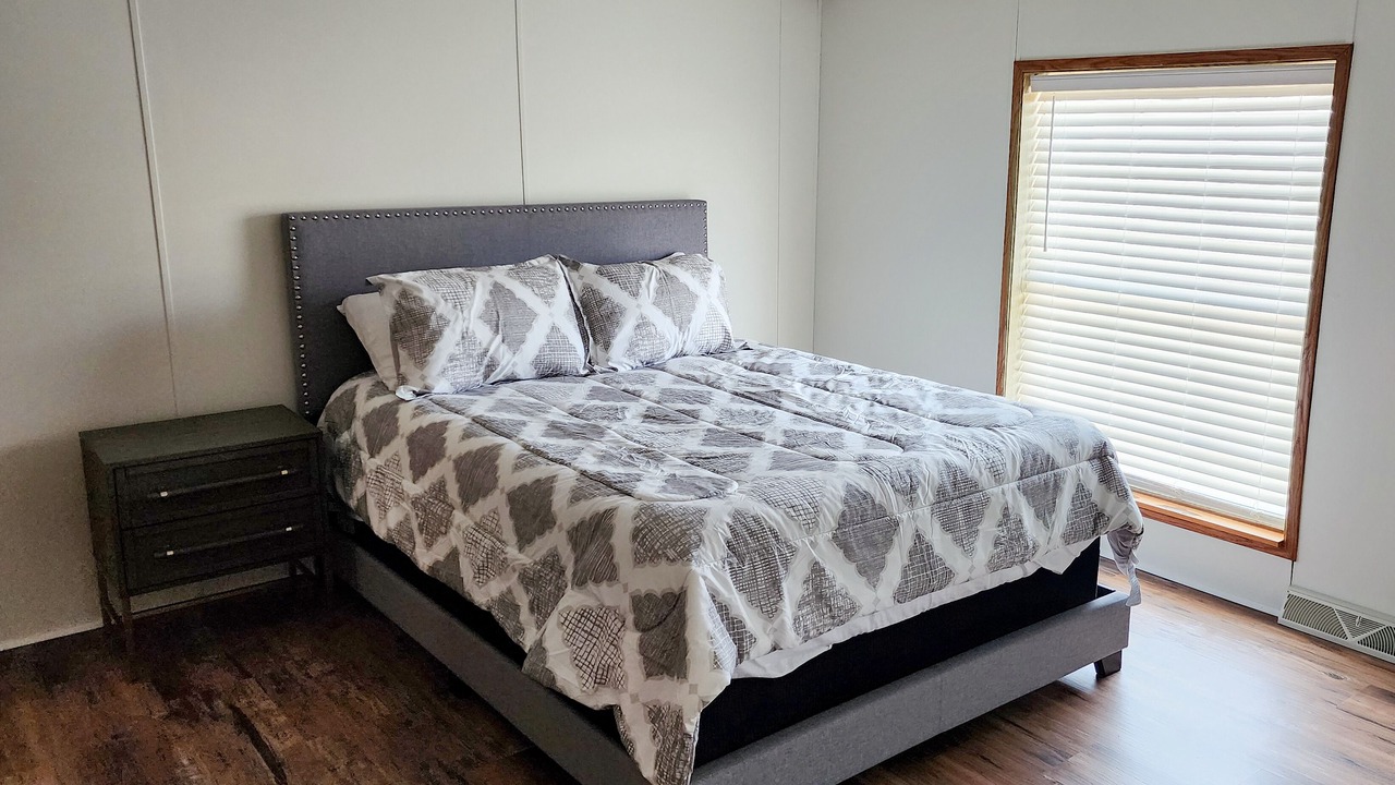 Photo of Bedroom in Anchor Bay Harbor