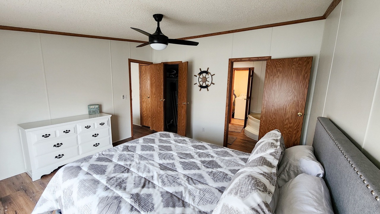 Photo of Bedroom in Anchor Bay Harbor