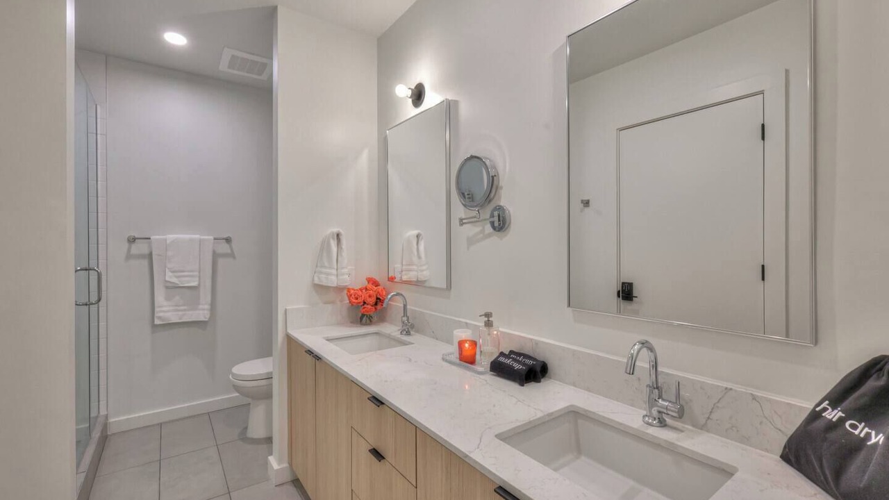 Photo of Bathroom in Downtown Nashville