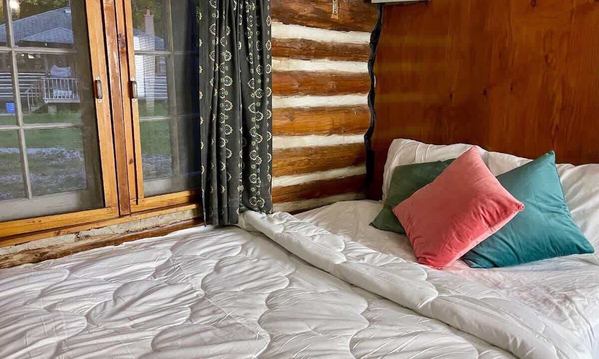 Photo of Bedroom in Rosedale