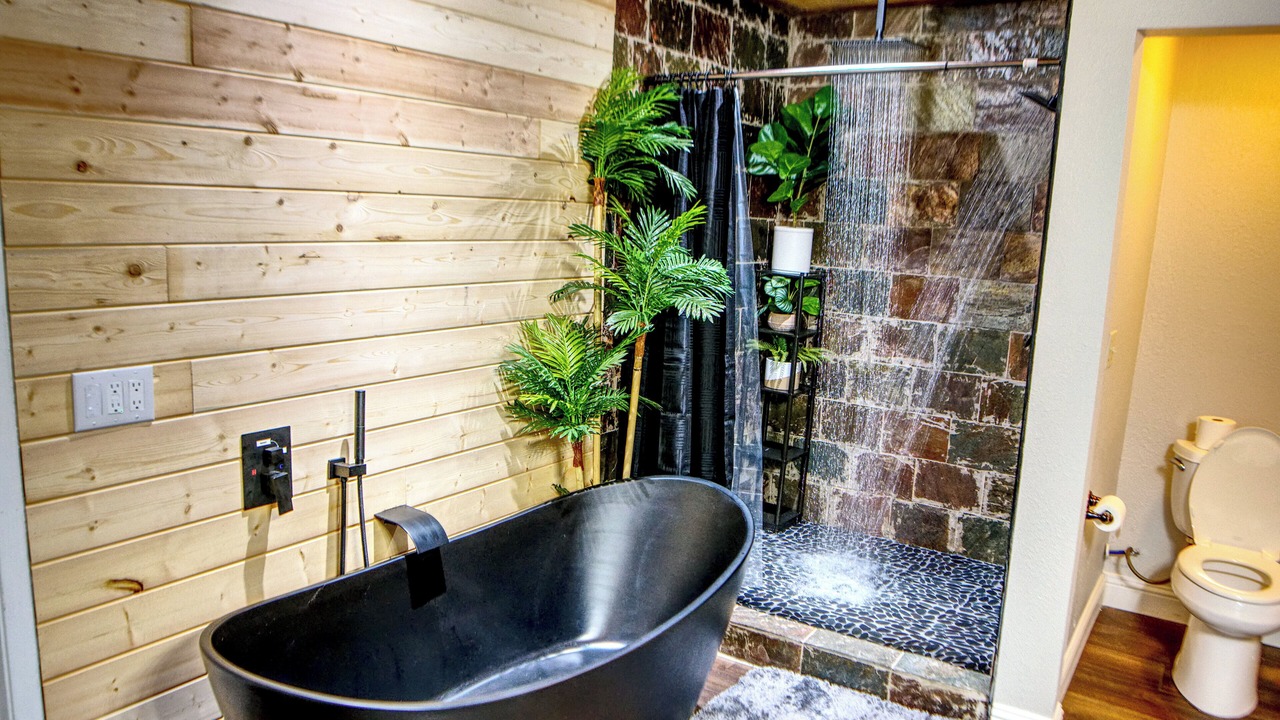 Photo of Bathroom in Gordonville