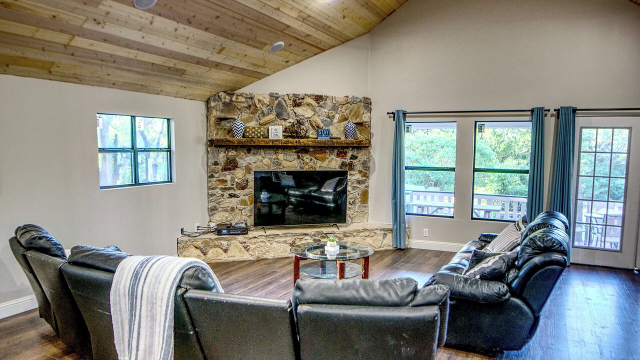 Photo of Livingroom in Gordonville