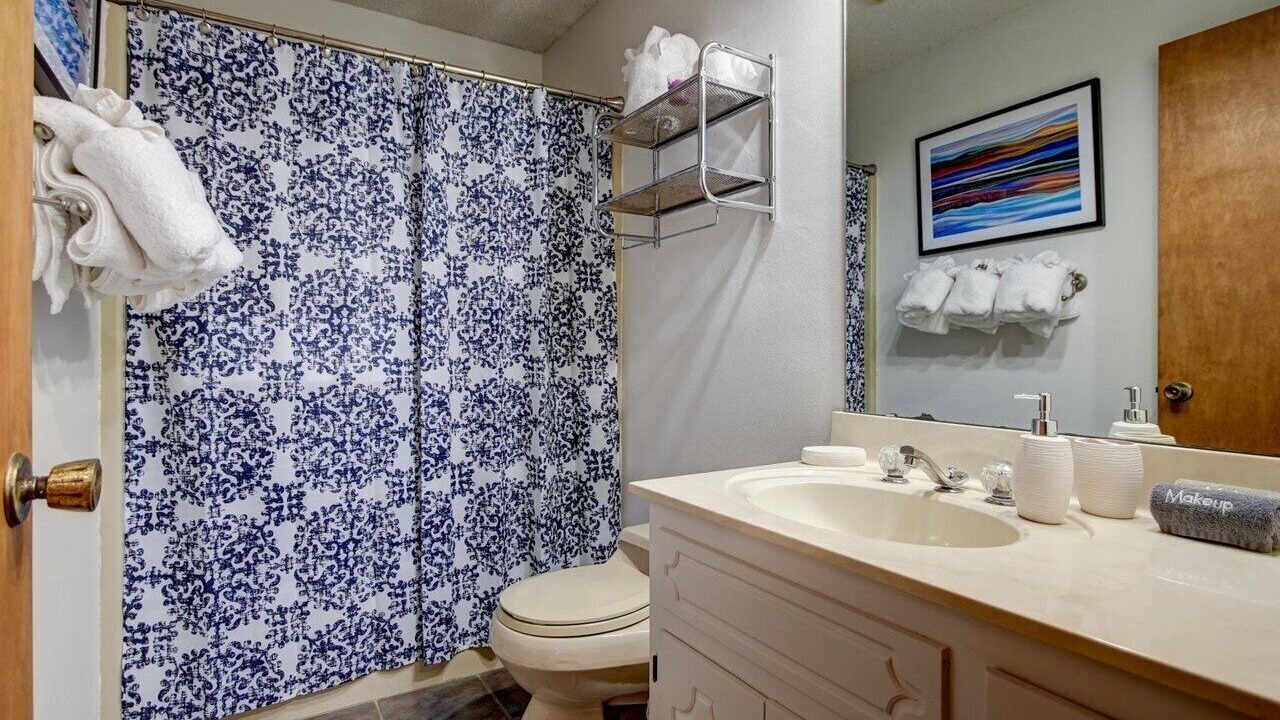 Photo of Bathroom in Mount Ida