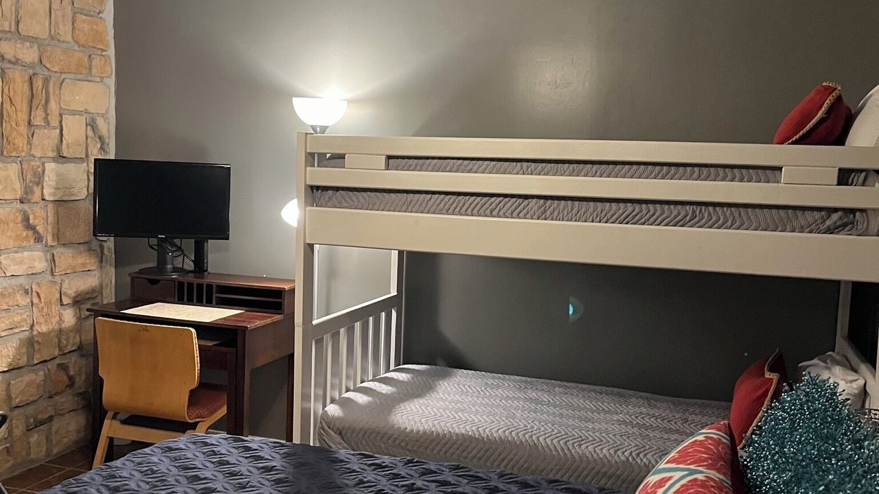 Photo of Bedroom in Graham