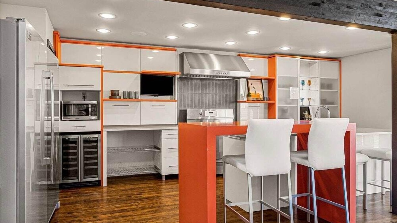 Photo of Others in Cherry Street