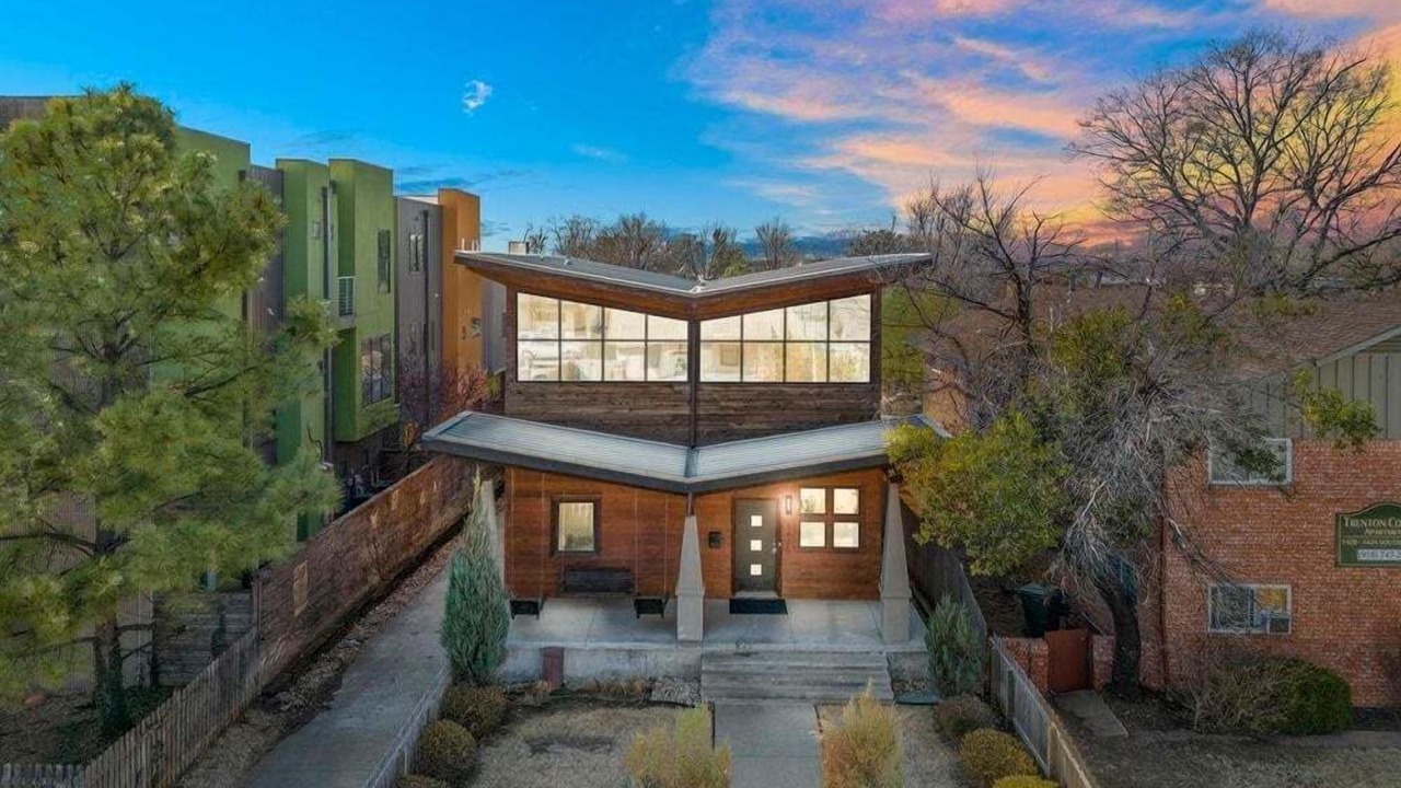 Photo of Others in Cherry Street