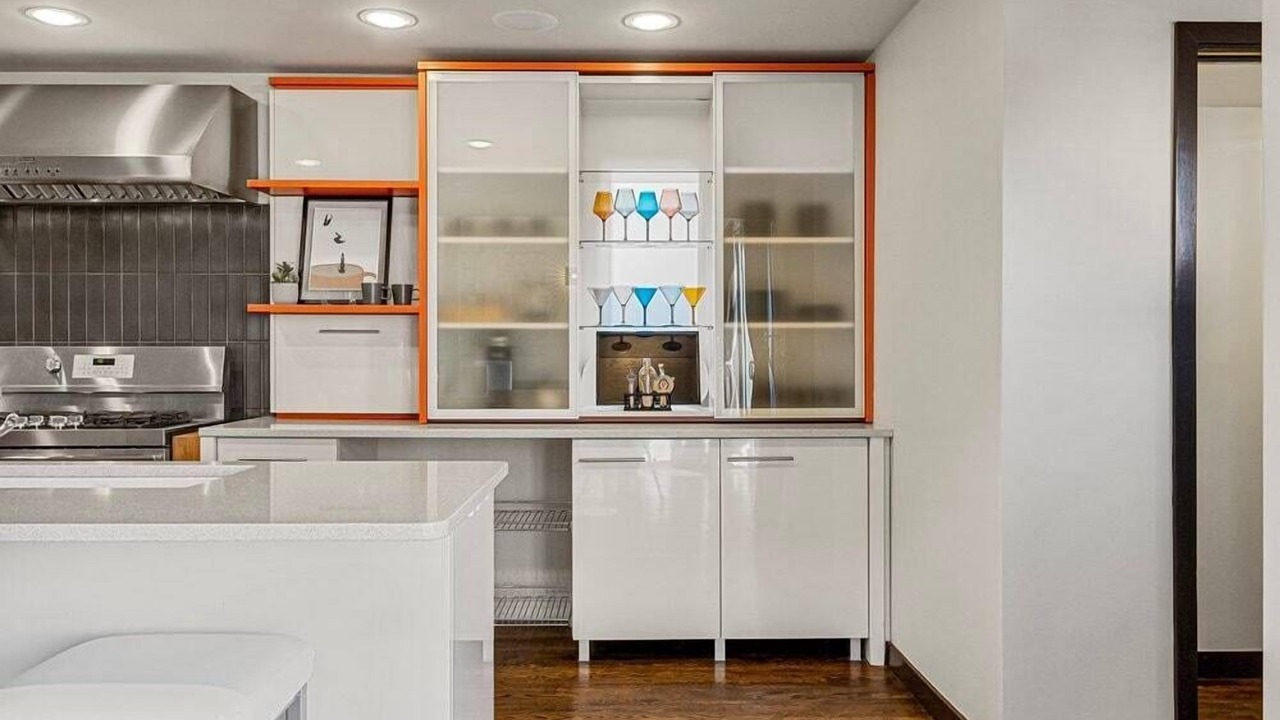 Photo of Others in Cherry Street