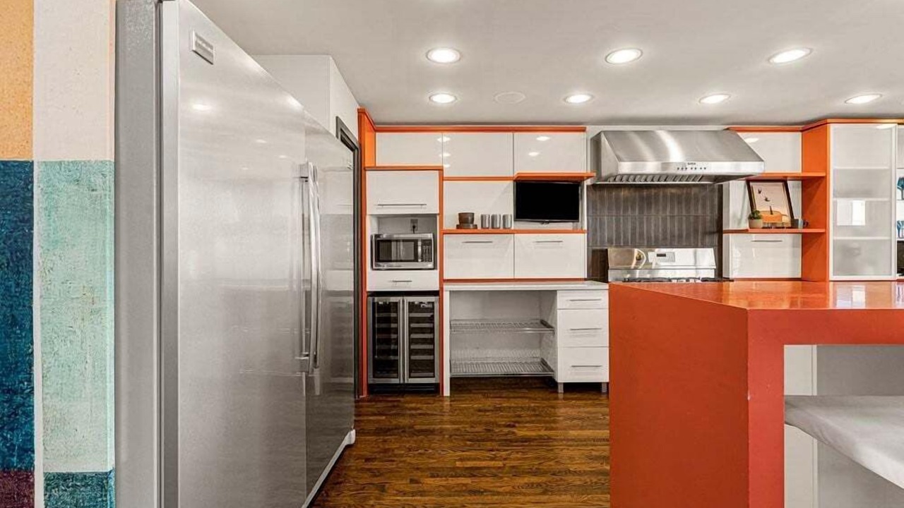 Photo of Others in Cherry Street