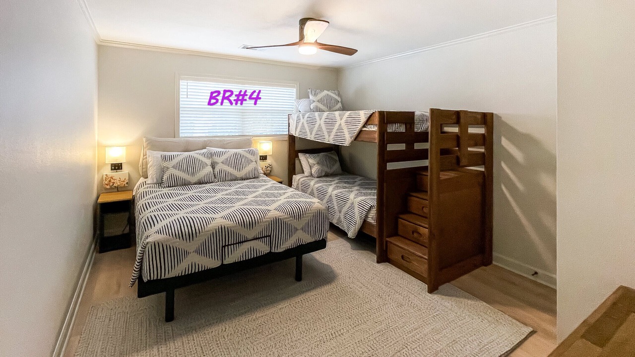Photo of Bedroom in Clinton