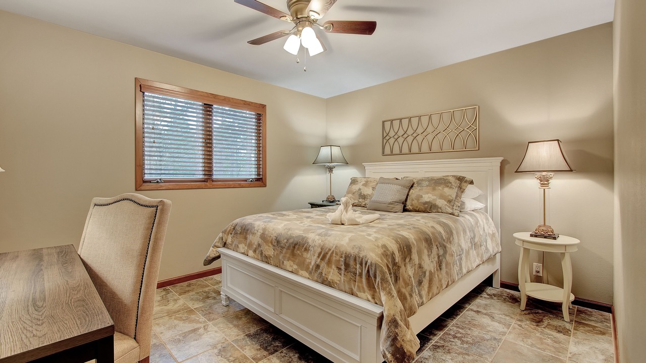 Photo of Bedroom in Mount Ida