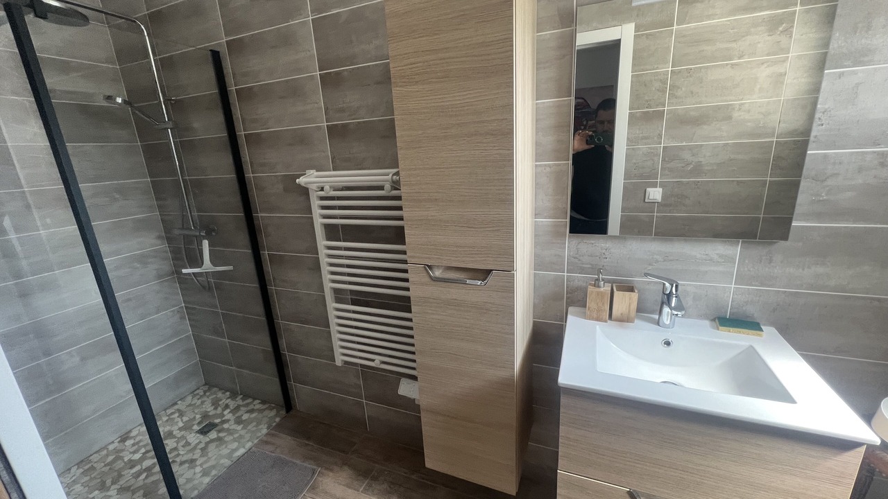 Photo of Bathroom in Amboise