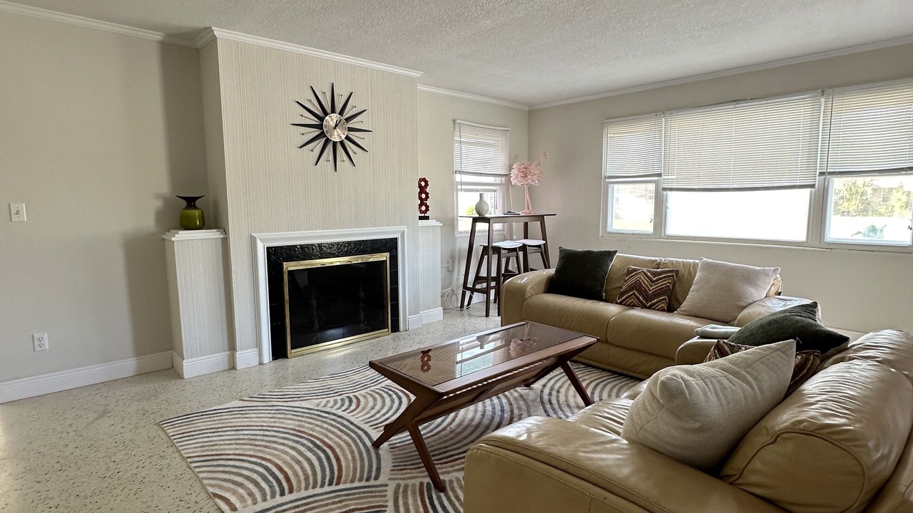Photo of Livingroom in Whitfield