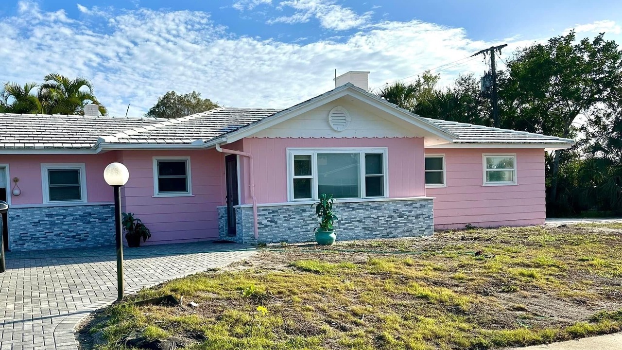 Photo of Outdoor in Whitfield